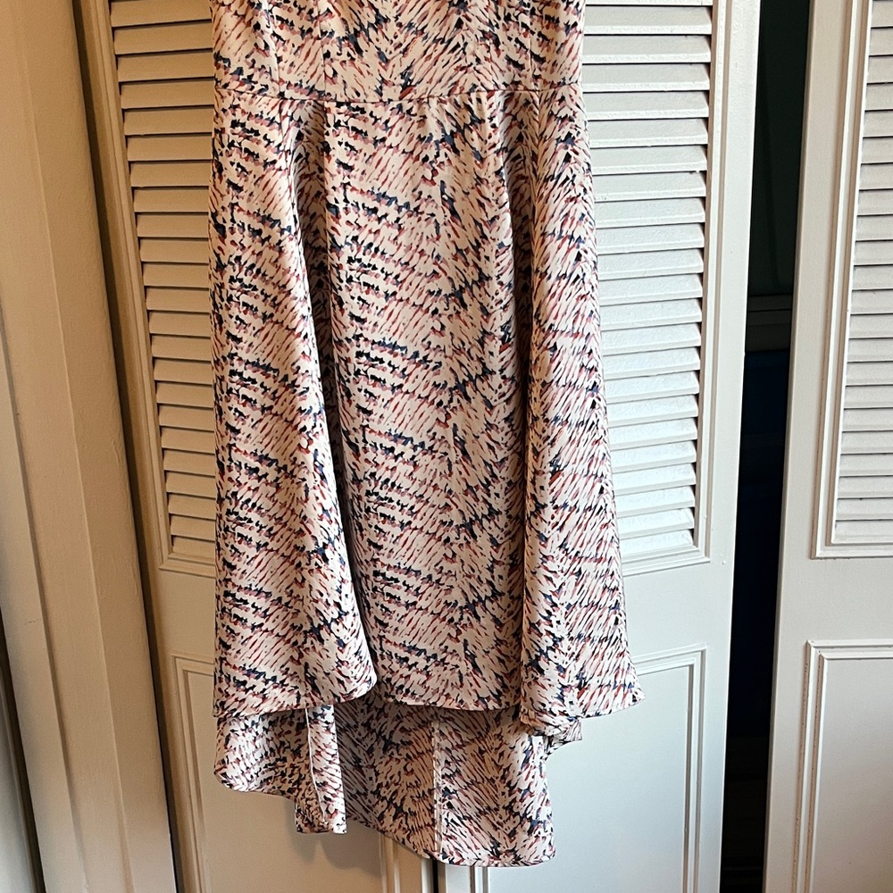 Elegant Pink Patterned Women's Dress - Picture 4 of 8